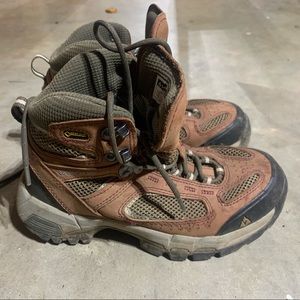 Vasque Hiking Boots